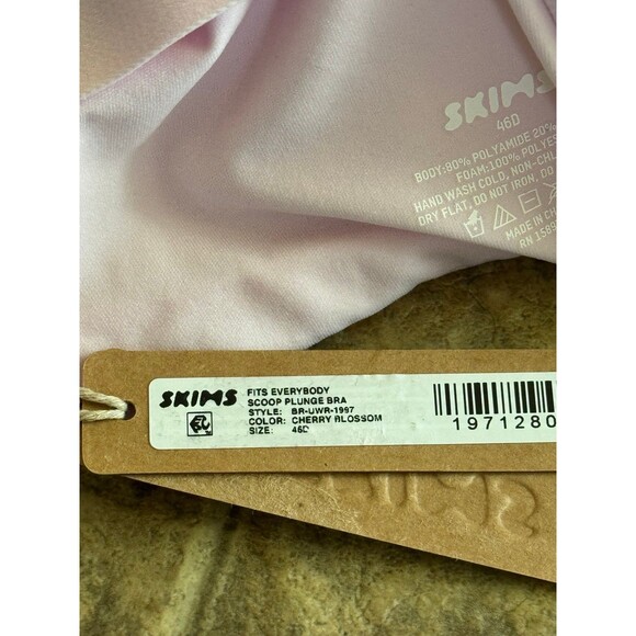 Skims Fits Everybody Scoop Plunge Bra Cherry Blossom Size 46D - Picture 7 of 7